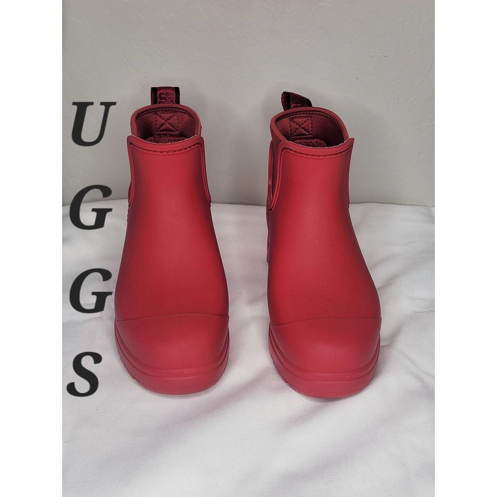 Uggs red rainboots size 5